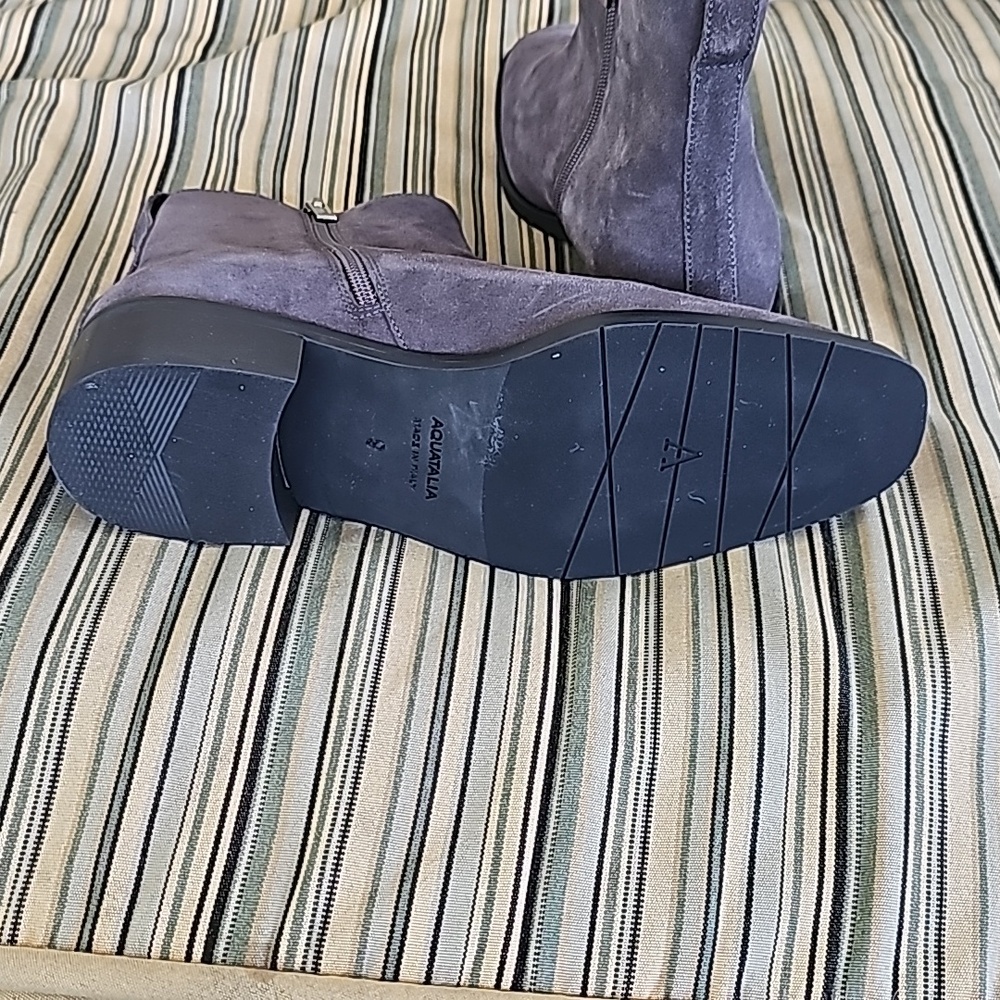 Aquatalia Carisa Gray Short Boot Size 9. - Picture 4 of 10